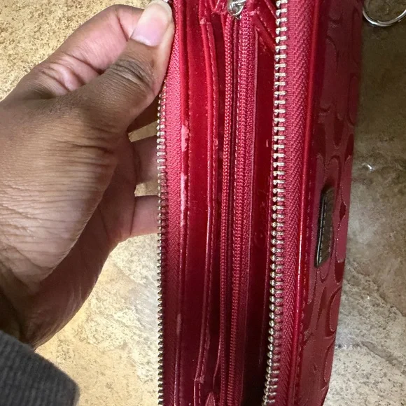 Coach Poppy Red Signature Long Wallet - Picture 4 of 5